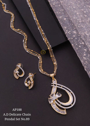 Kundan Pendant Set with Dangling Stones