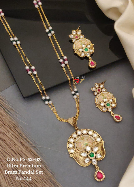 Floral Kundan Pendant Set with Green Drop
