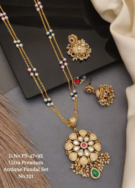 Traditional Fan-Shaped Pendant with Gem Accents