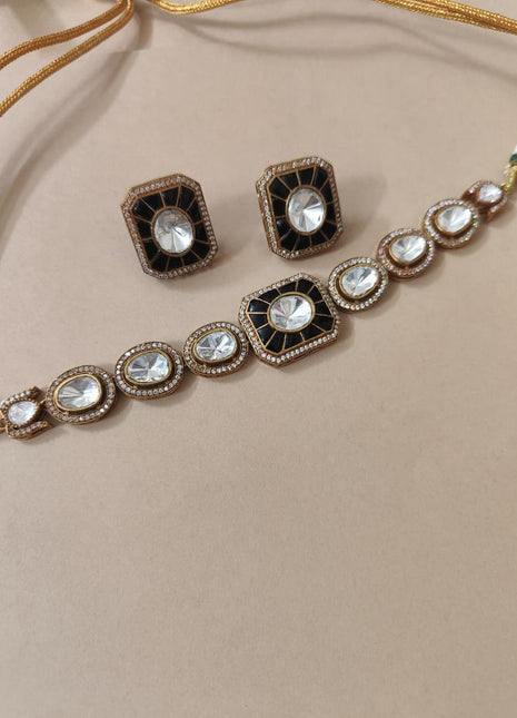 Monsonite Choker Set with Pearls