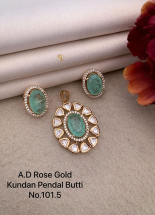 Green Oval Kundan Pendant Set with Royal Appeal