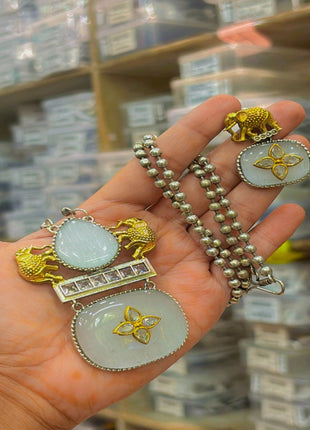 Oxidised Set with Versitile Stone Colors