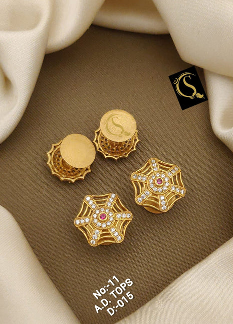 Imperial Mesh Spark Studs