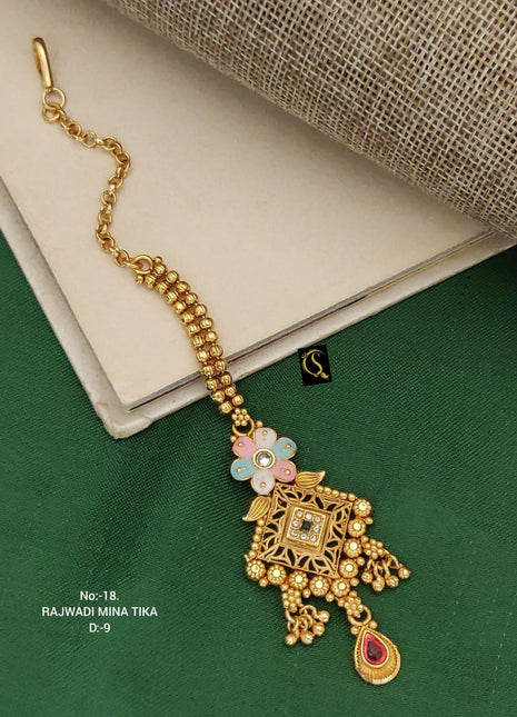 Royal Kundan Green Stone Maang Tikka