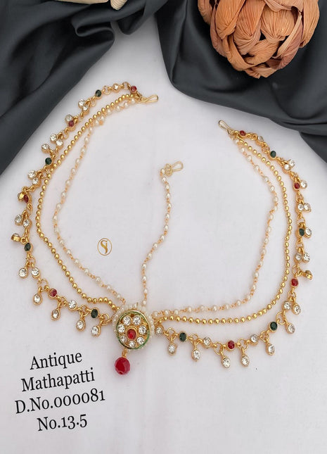 Gold kundan Matha Patti with Statement Motif