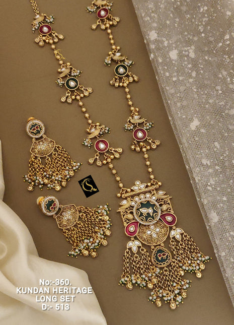 Elegant Teardrop Pendant Set with Champagne and White Stones