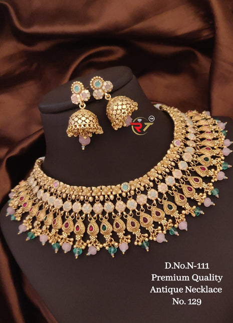 Antique Regal Bloom Necklace Set