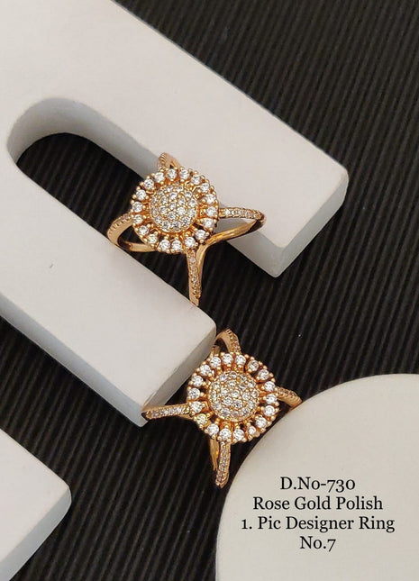 Antique Gold Round Ring with Red and Green Stones