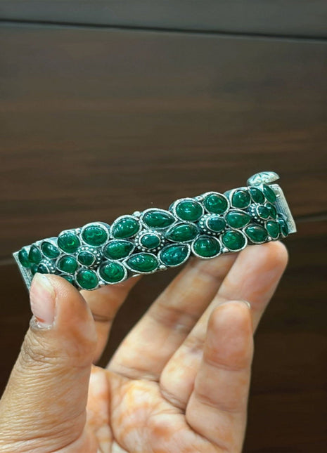 Bold Green Stone Kada