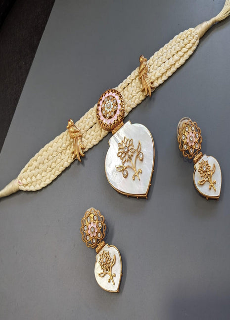 Gold-Plated Kundan Pendant Set with Earrings – Perfect for Wedding Wear