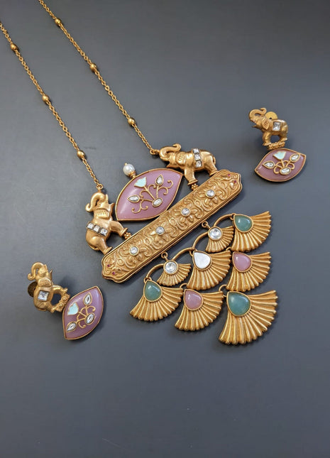 Boho Pendant Set with Earrings – Ideal for Festival Wear