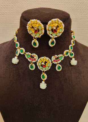 Sleek Gold-Tone Pendant Set – Ideal for Office Wear