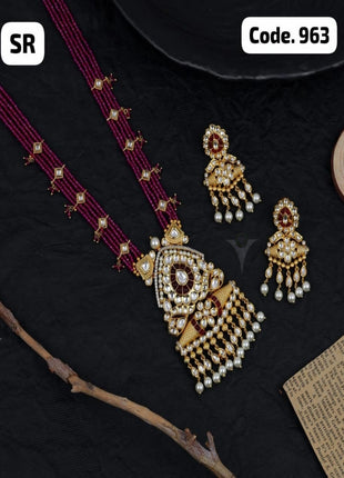 Gold-Plated Bridal Pendant Set with Kundan Work – Perfect for Wedding Wear