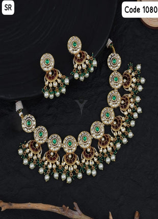 Emerald Round Drop Necklace Set