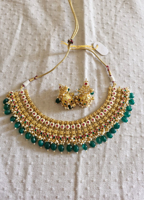 Light Green Floral Pendant Set