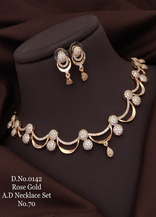 Antique Gold-Tone Pendant Set with Kundan Stones