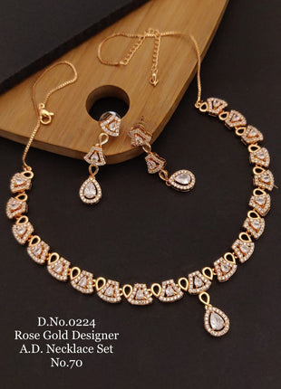 Classic Pearl Pendant Set