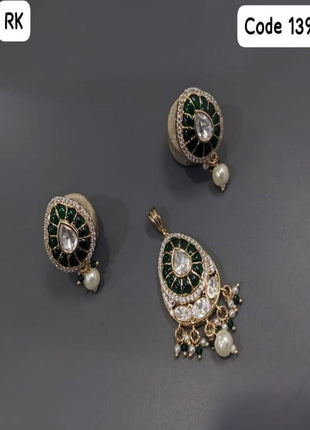 Oxidized Crescent Pendant Set