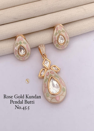 Radiant Floral Design in Gold Finish