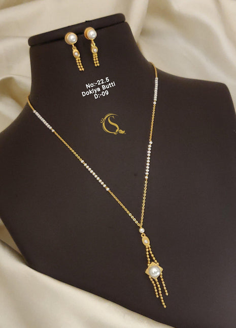 Gold-Plated Layered Pearl Set