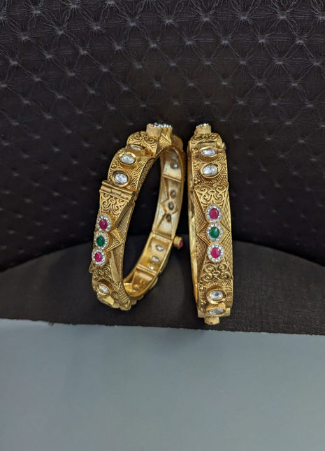 Oxidized Pearl Bangles