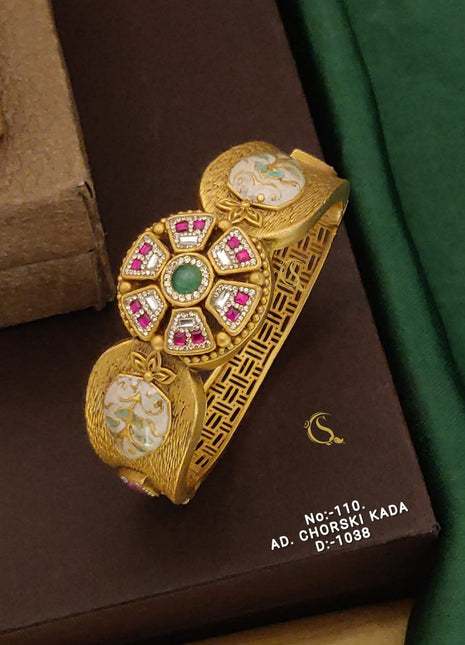 Gold Heritage Style Kada