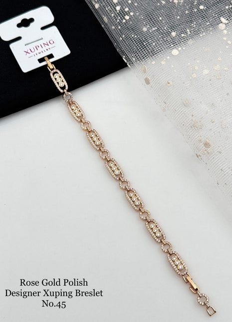 Graceful Oval Link Bracelet