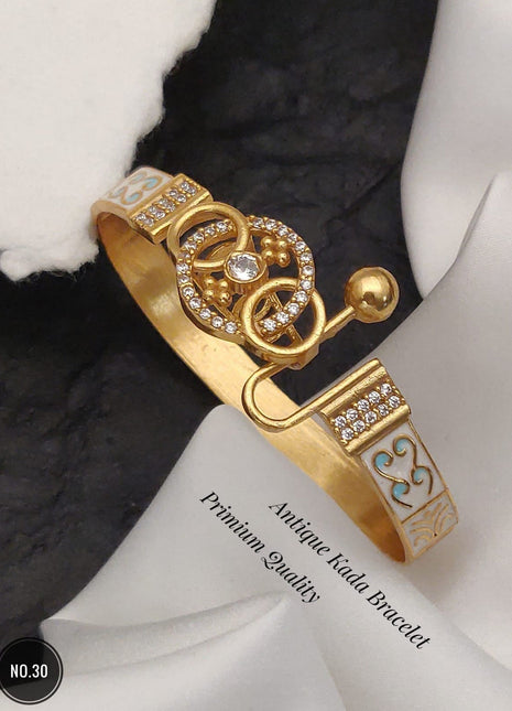 Circular Designer Kada Bracelet