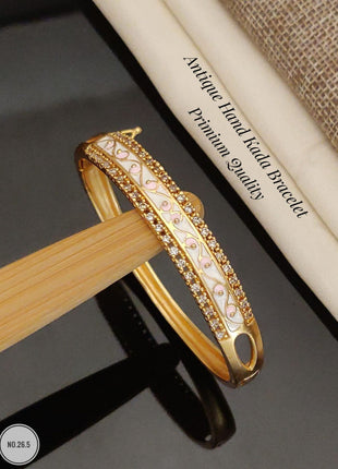 Gold Floral Chain Bracelet