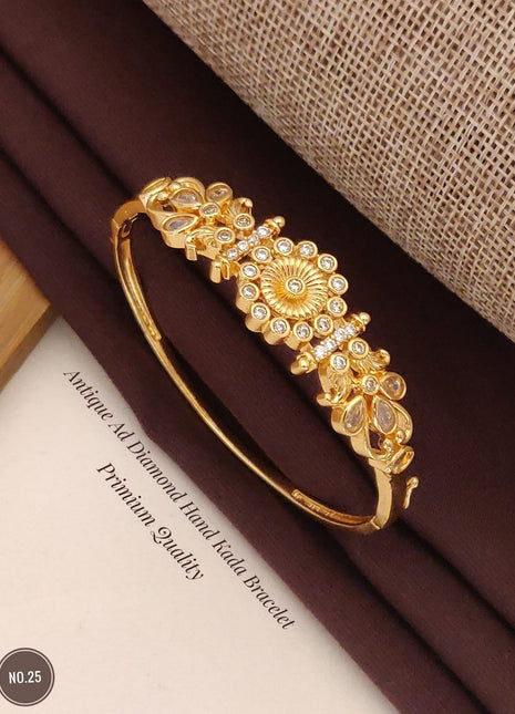 Gold Plated Broad Chain Bracelet