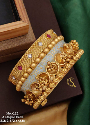 Rajwadi Gold Plated Textured Bangle