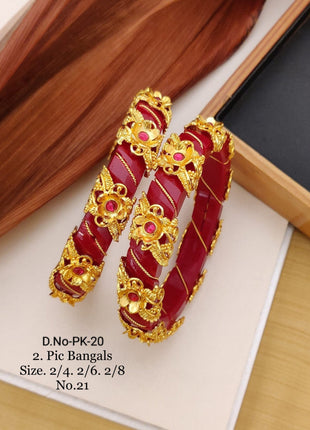 Bangle Set with Engraved Traditional Design