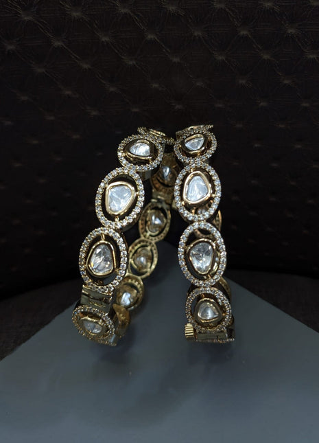 Pearl Cluster Traditional Bangle