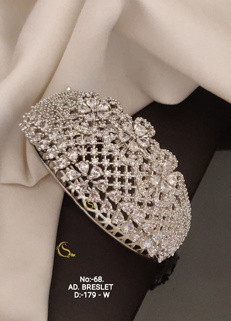 Kundan Statement Bracelet